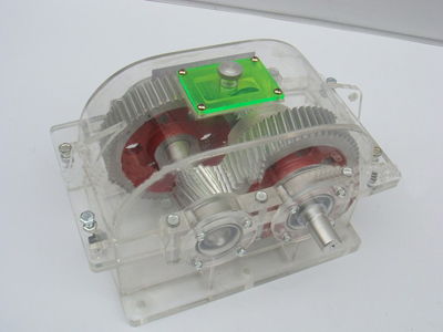透明減速器教學(xué)模型 直觀理解機(jī)械傳動的創(chuàng)新教具